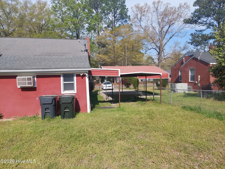 306 S Jefferson Avenue S, Goldsboro, NC 27530 - #3