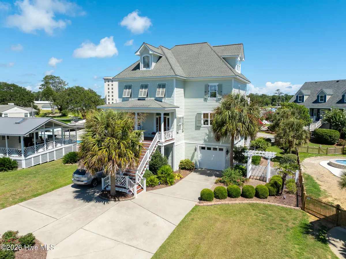111 Riverside Avenue, Morehead City, NC 28557 - #1