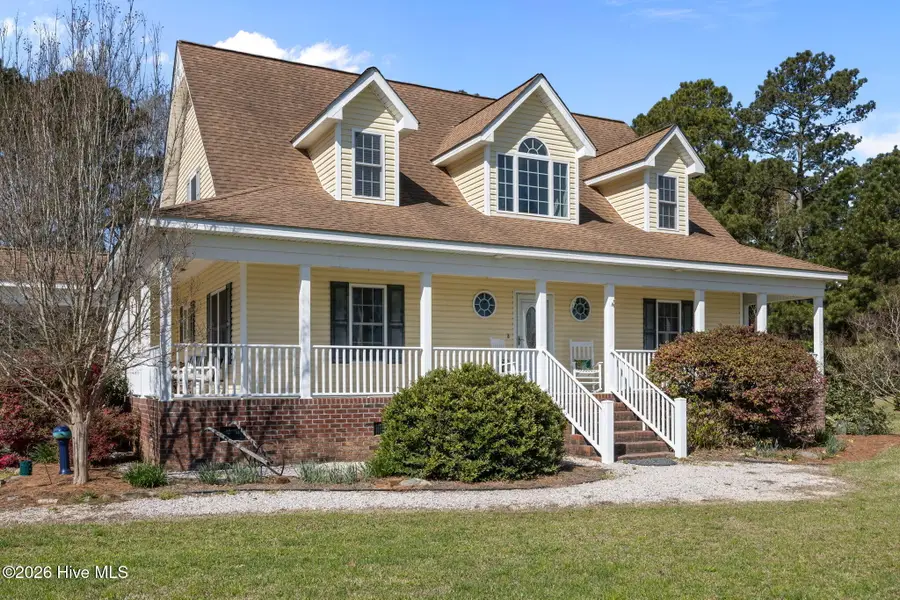 1052 N Creek Drive, Belhaven, NC 27810 - #2