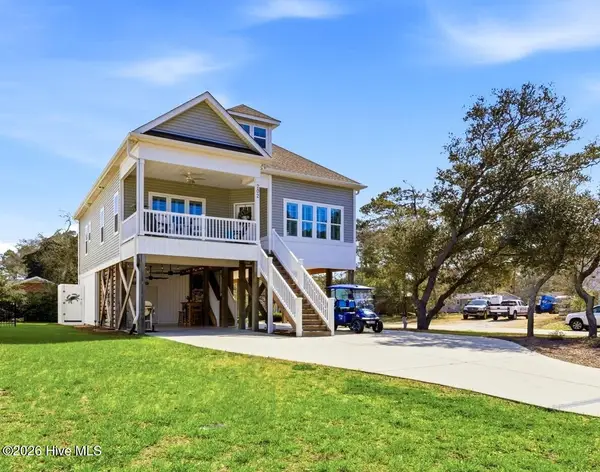 202 NE 64th Street, Oak Island, NC 28465