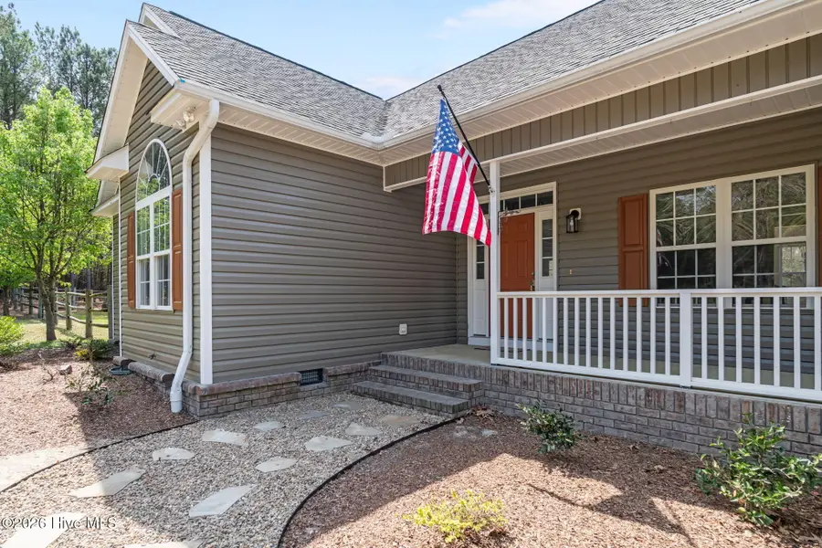 930 Pasture Circle, Aberdeen, NC 28315 - #2