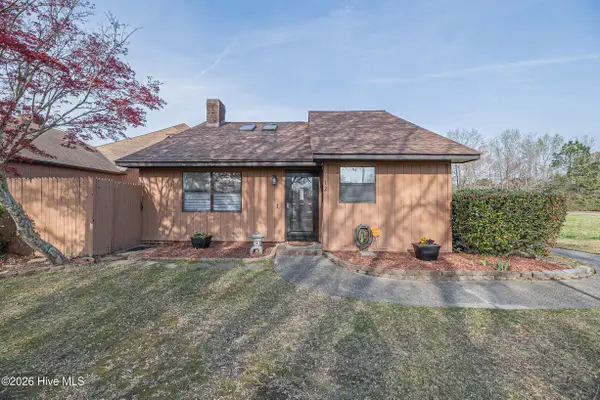 200 Rollins Drive #12, Greenville, NC 27834