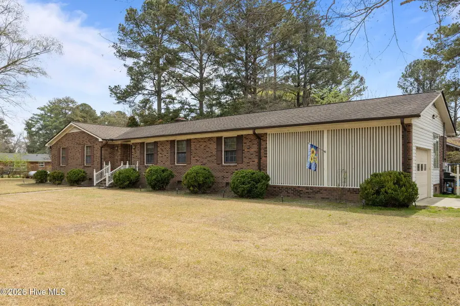 310 W 17th Street, Scotland Neck, NC 27874 - #2