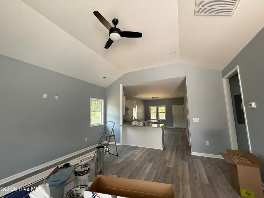 216 Pearl Street, Clinton, NC 28328 - #2