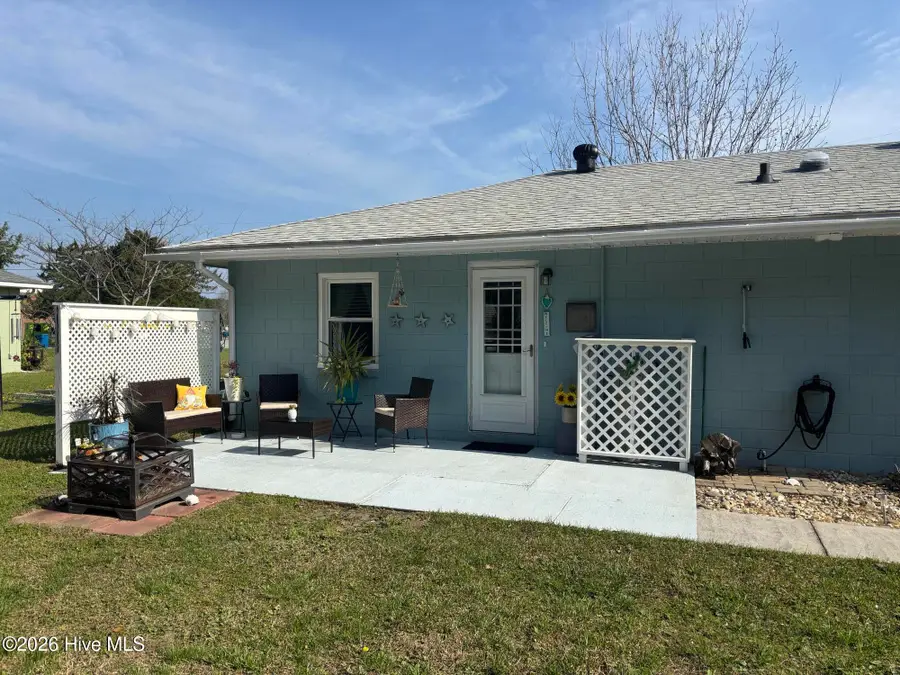 923 N Yaupon Terrace, Morehead City, NC 28557 - #2