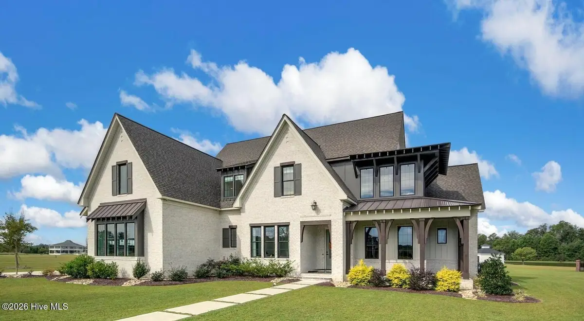 1196 Seasons End Lane, Grimesland, NC 27837 - #1