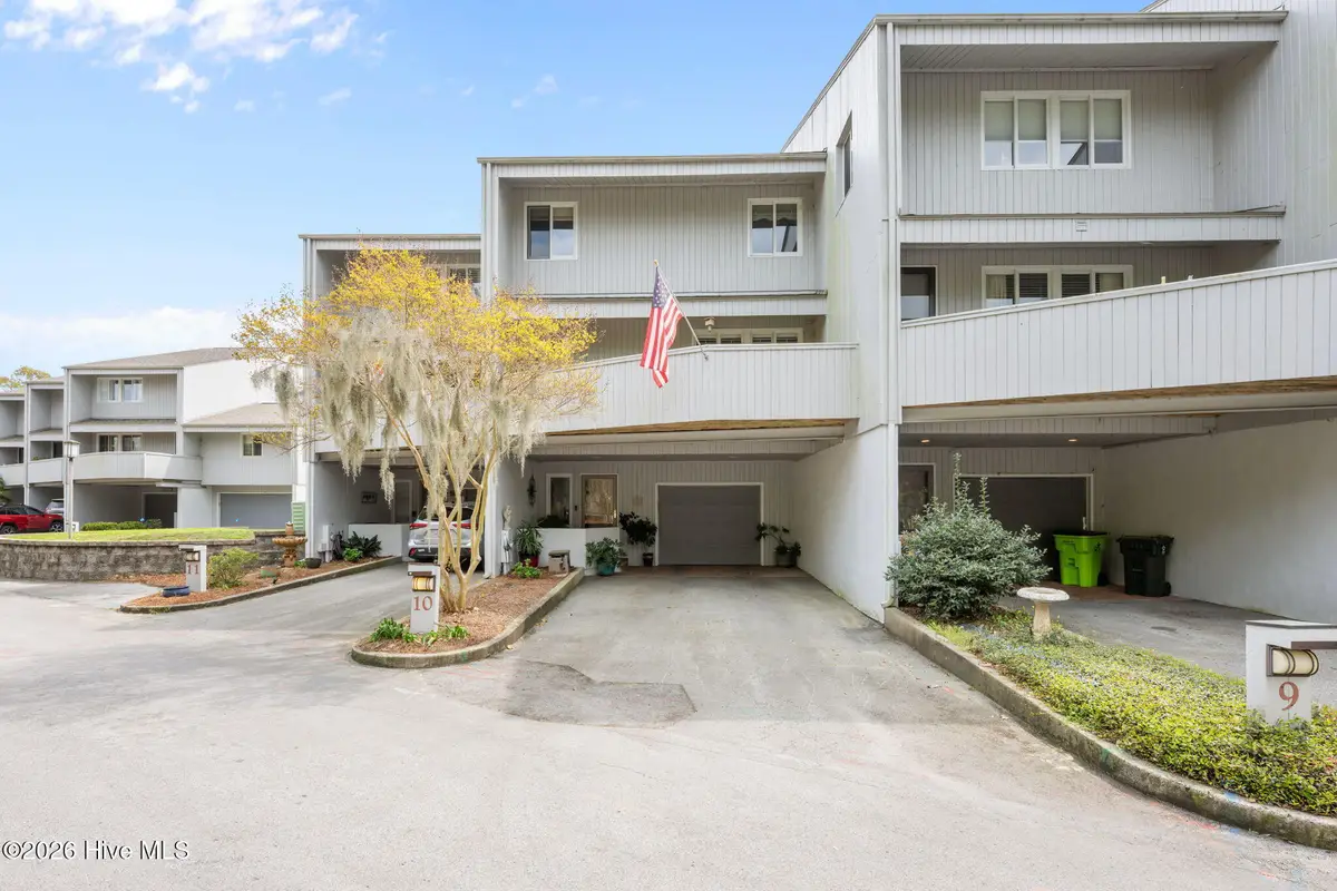 10 Batts Hill Road, New Bern, NC 28562 - #1