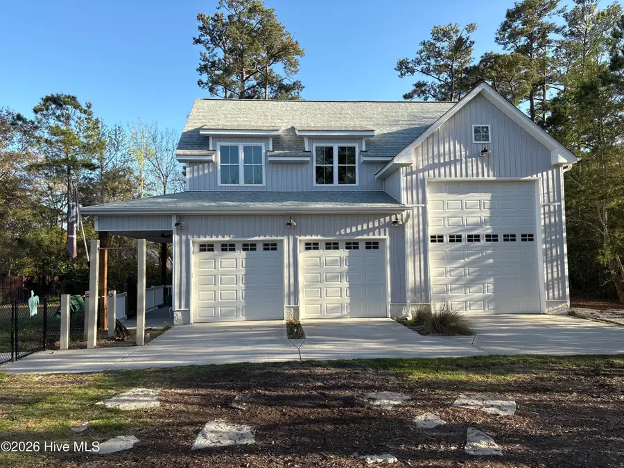 205 Ottaway Court, Hampstead, NC 28443 - #2