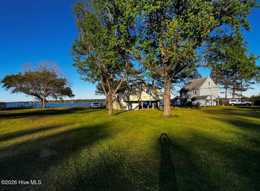 197 S River Drive, Beaufort, NC 28516 - #2