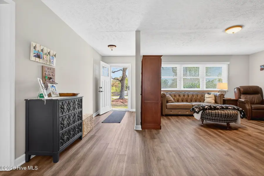 1064 Ward Avenue Sw, Calabash, NC 28467 - #2