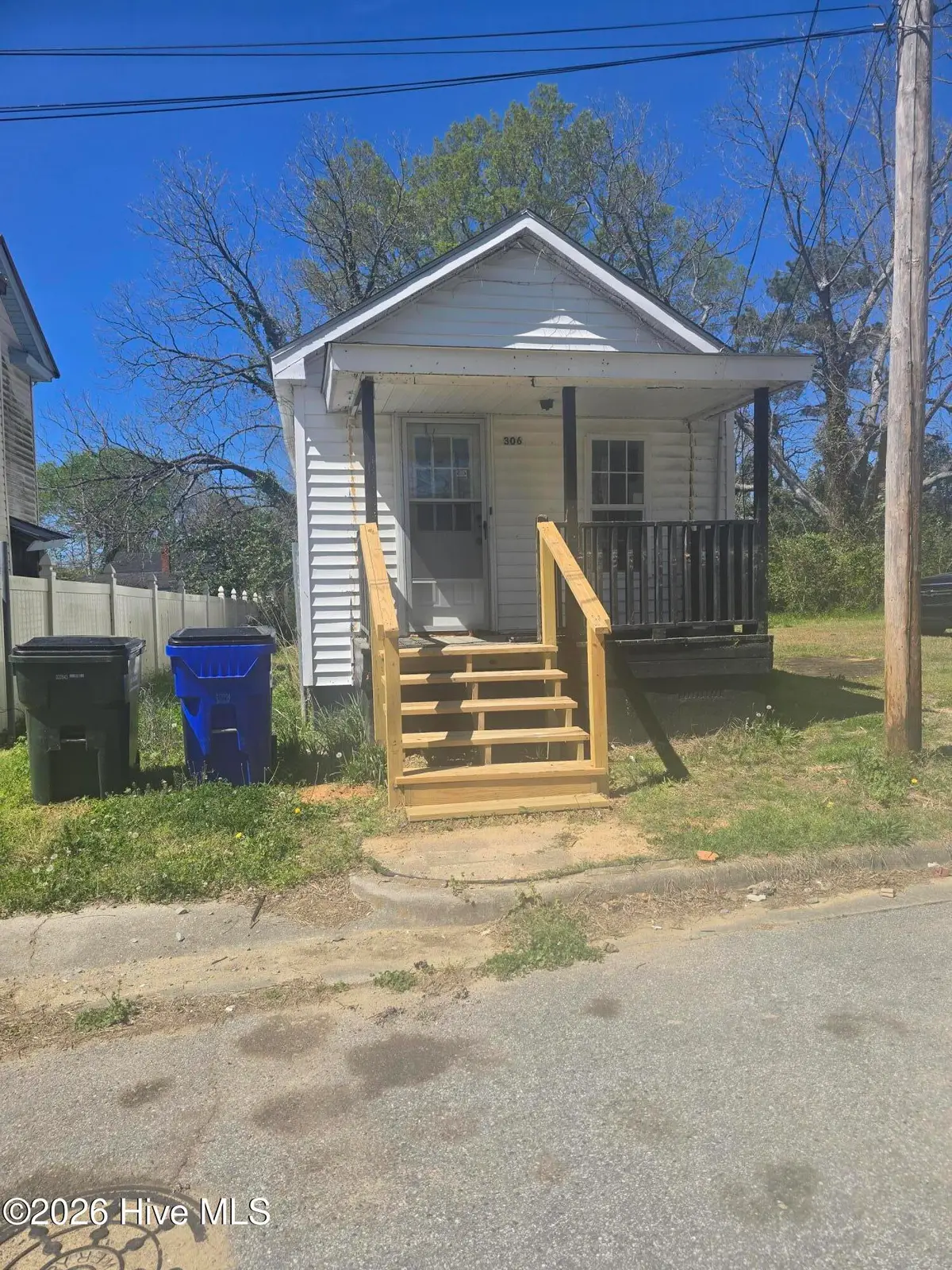 306 Short Street, Kinston, NC 28501 - #1