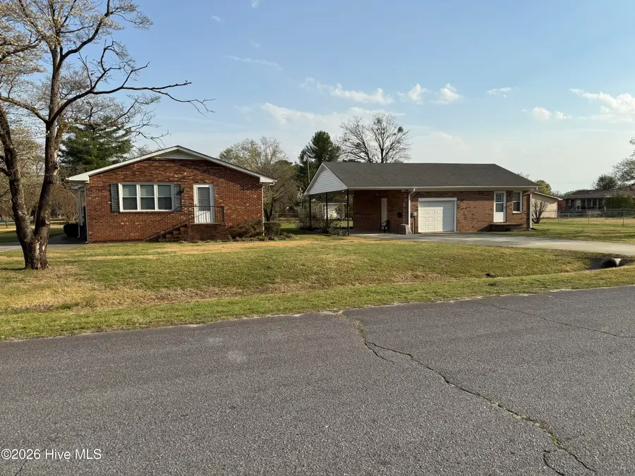 2992 Cherry Lane, Kinston, NC 28504 - #3