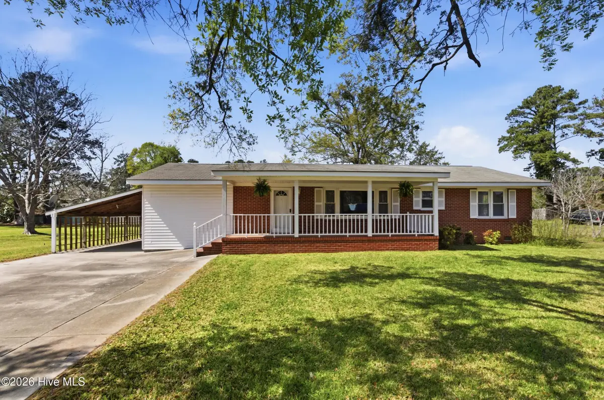 204 Glenburnie Drive, New Bern, NC 28560 - #1