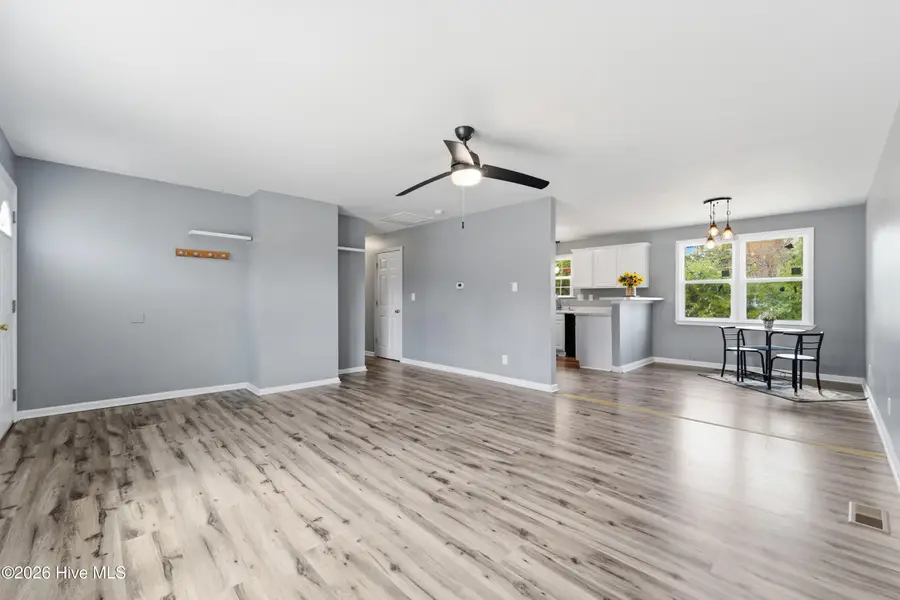 127 King Street, Jacksonville, NC 28540 - #2