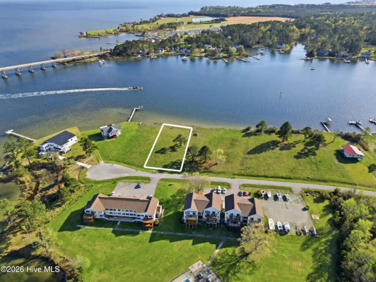 8052 Treasure Drive, Oriental, NC 28571 - #1