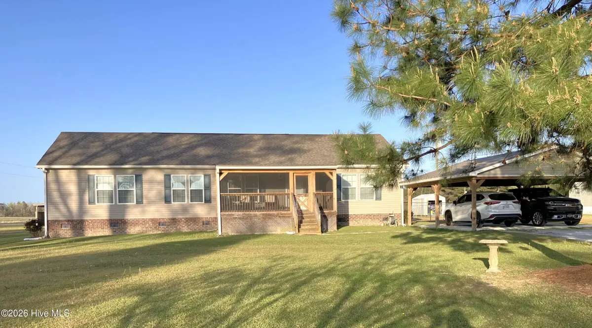 1406 White Oak River Road, Maysville, NC 28555 - #1