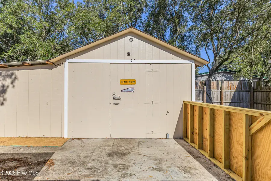 4690 Port Loop Road Se, Southport, NC 28461 - #2