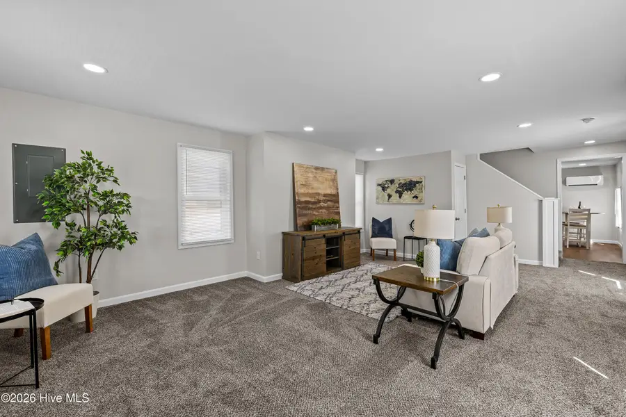 202 Bell Street, Elizabeth City, NC 27909 - #3