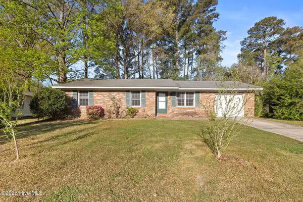 429 Kenwood Drive, Jacksonville, NC 28540