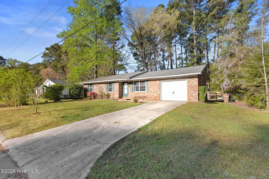 429 Kenwood Drive, Jacksonville, NC 28540 - #2