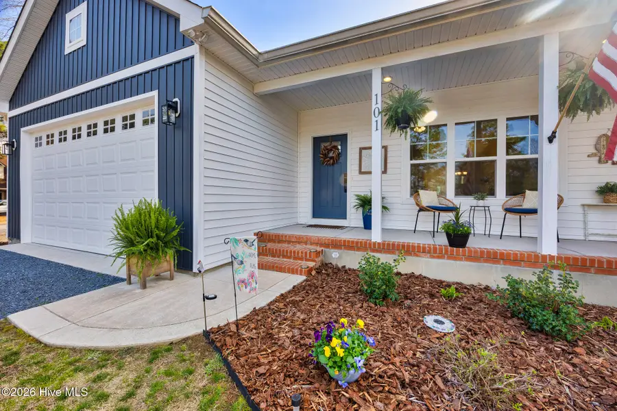 101 Seminole Court, West End, NC 27376 - #2