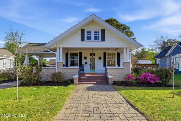 129 E Railroad Street, La Grange, NC 28551