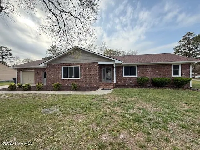 402 Crestwood Drive, Newport, NC 28570 - #1