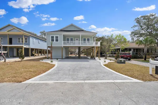 150 NE 1st Street, Oak Island, NC 28465