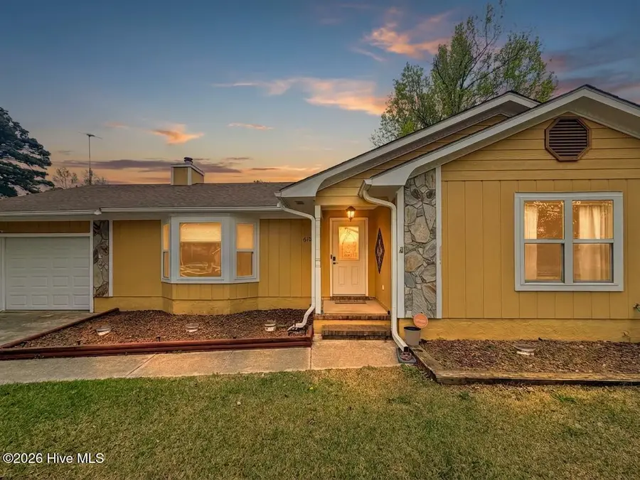 610 Wolverine Place, Jacksonville, NC 28546 - #3