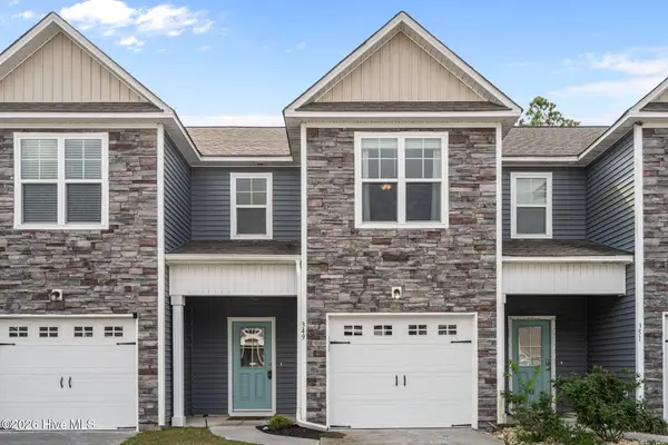 349 S Stingray Lane, Sneads Ferry, NC 28460