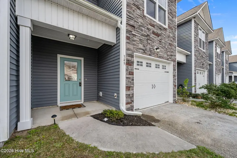 349 S Stingray Lane, Sneads Ferry, NC 28460 - #2