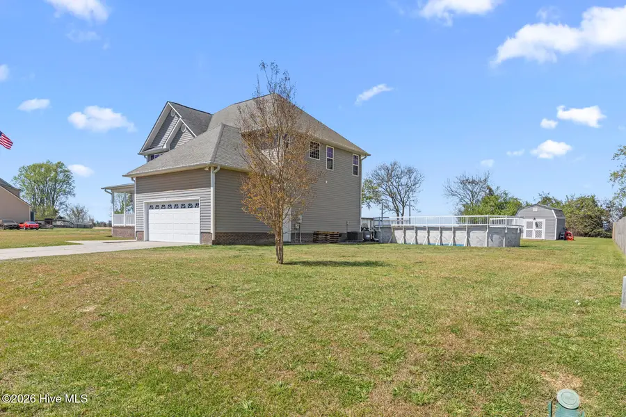 123 Farmington Drive, Richlands, NC 28574 - #3