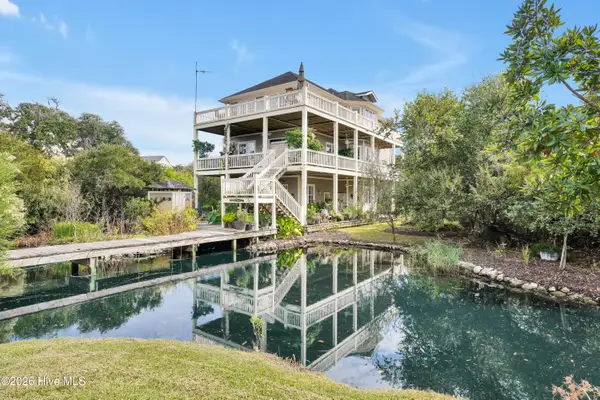 10 W Ridge, Surf City, NC 28445