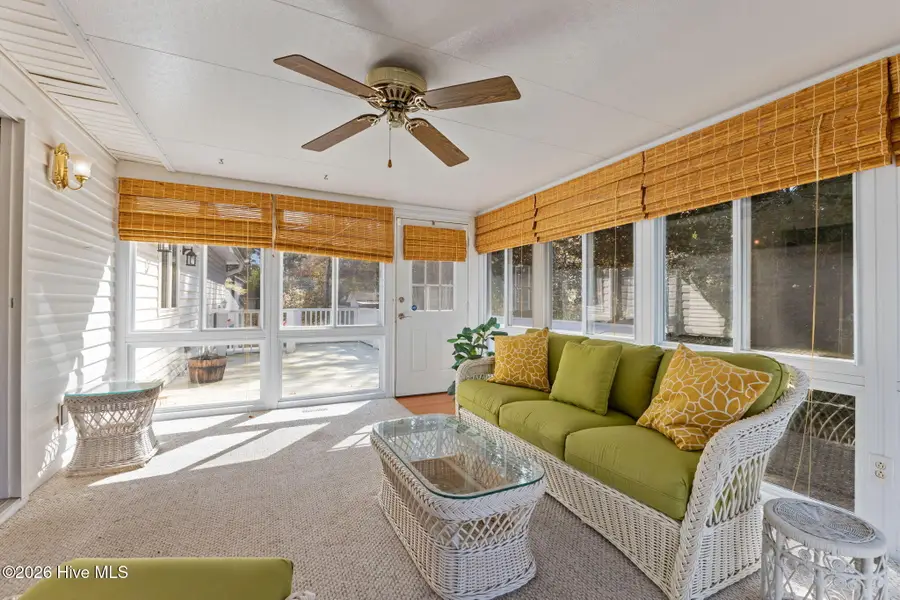 120 Robin Cresent Circle, Cape Carteret, NC 28584 - #2