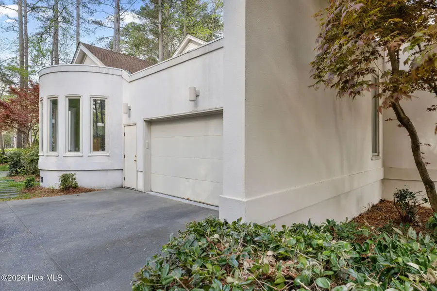 5007 Country Club Drive N, Wilson, NC 27896 - #2