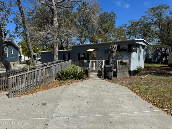 6895 14th Street Sw, Ocean Isle Beach, NC 28469