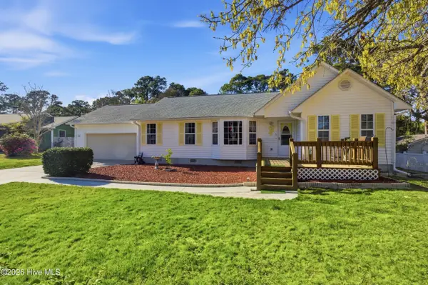 118 Starlight Drive, Cape Carteret, NC 28584