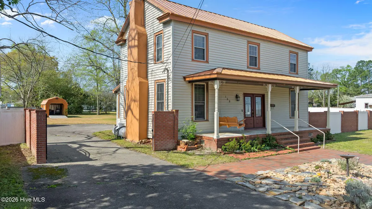 128 E Railroad Street, La Grange, NC 28551 - #1