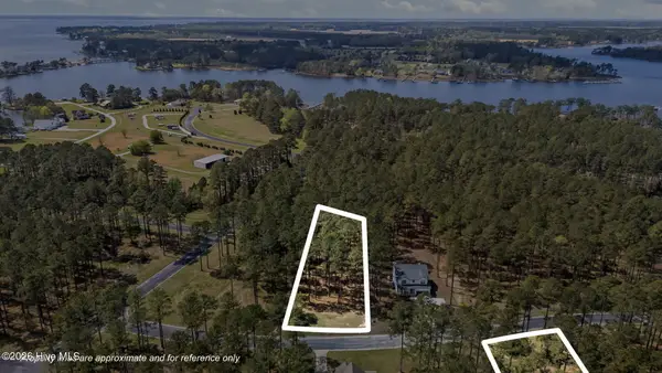 55 Ocracoke Drive, Oriental, NC 28571