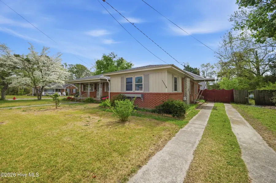 206 Hiland Park Avenue, Hertford, NC 27944 - #3