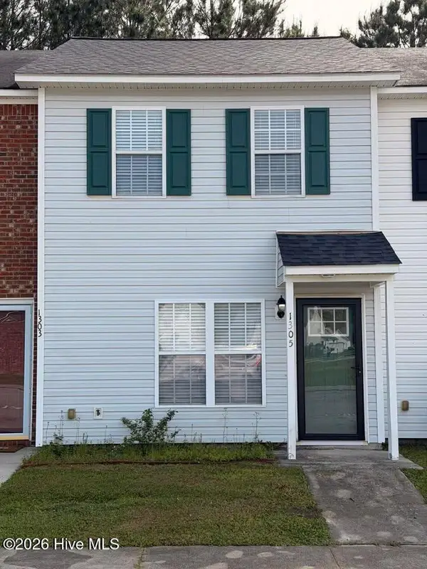 1305 Timberlake Trail, Jacksonville, NC 28546