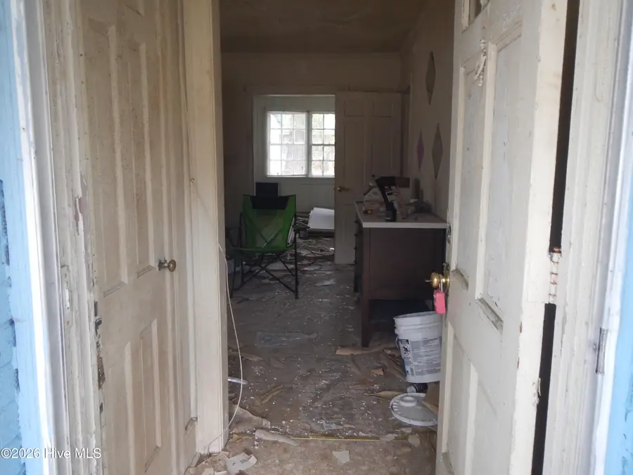 1105 N East Street, Kinston, NC 28501 - #3
