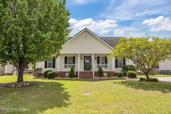 692 Carrington Lane, Winterville, NC 28590
