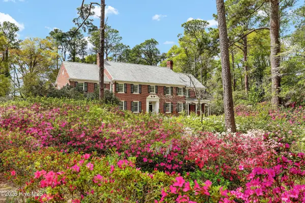 708 Forest Hills Drive, Wilmington, NC 28403