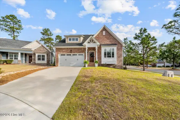 105 Sundew Court, Southern Pines, NC 28387