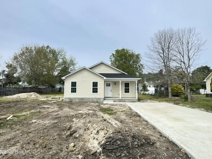908 Mcpherson Street, Elizabeth City, NC 27909 - #3