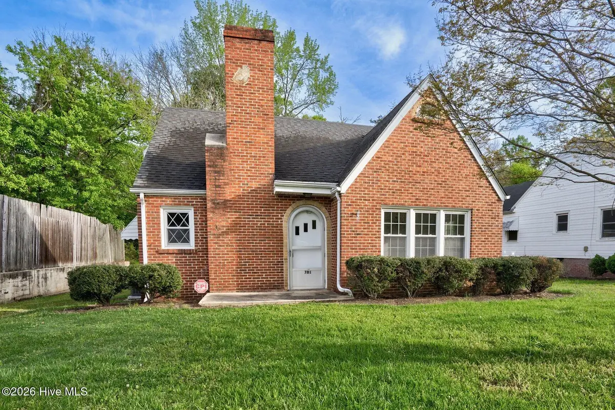 701 E Nash Street, Spring Hope, NC 27882 - #1