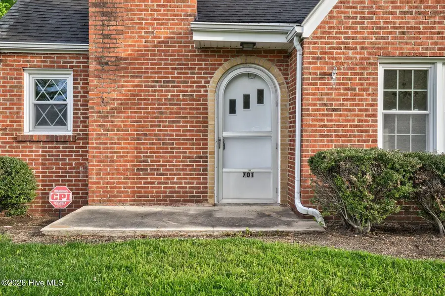 701 E Nash Street, Spring Hope, NC 27882 - #2