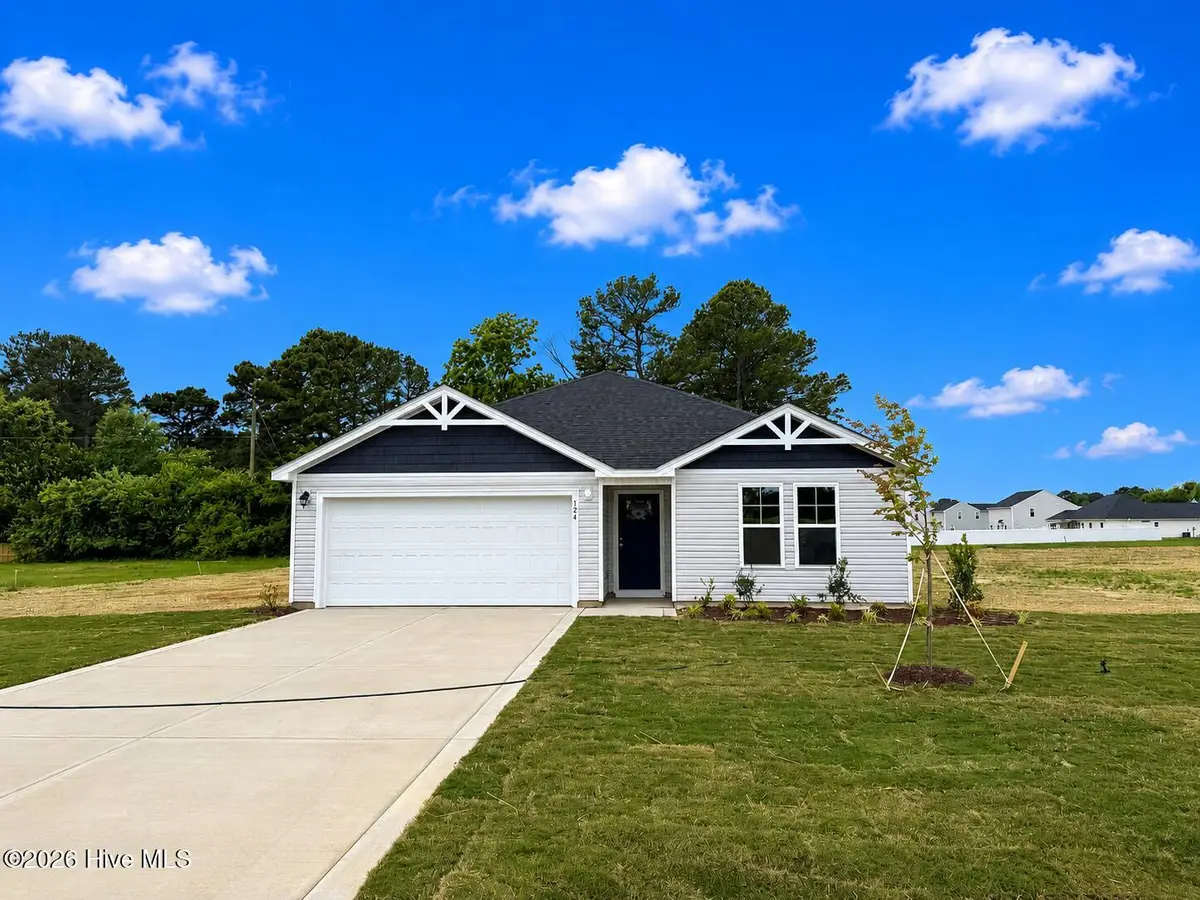 124 Baxley Drive, Dunn, NC 28334 - #1
