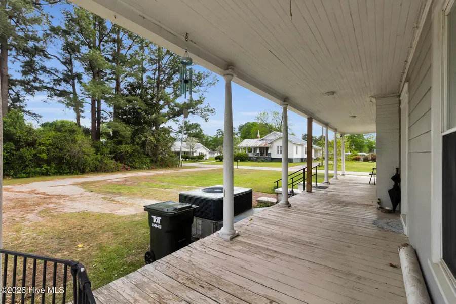 308 Pollock Street, Pollocksville, NC 28573 - #3
